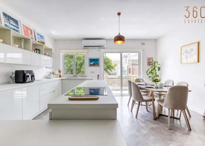 Designer 1Br Home With Private Balcony In Gharghur By 360 Estates