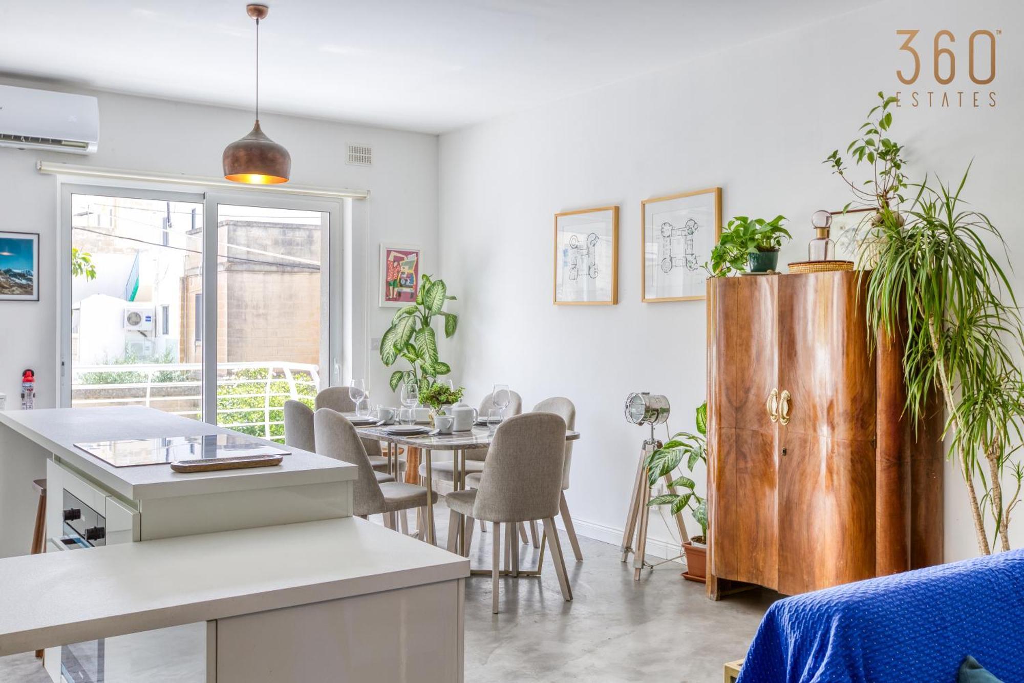 Apartment Designer 1br With Private Balcony In By 360 Estates