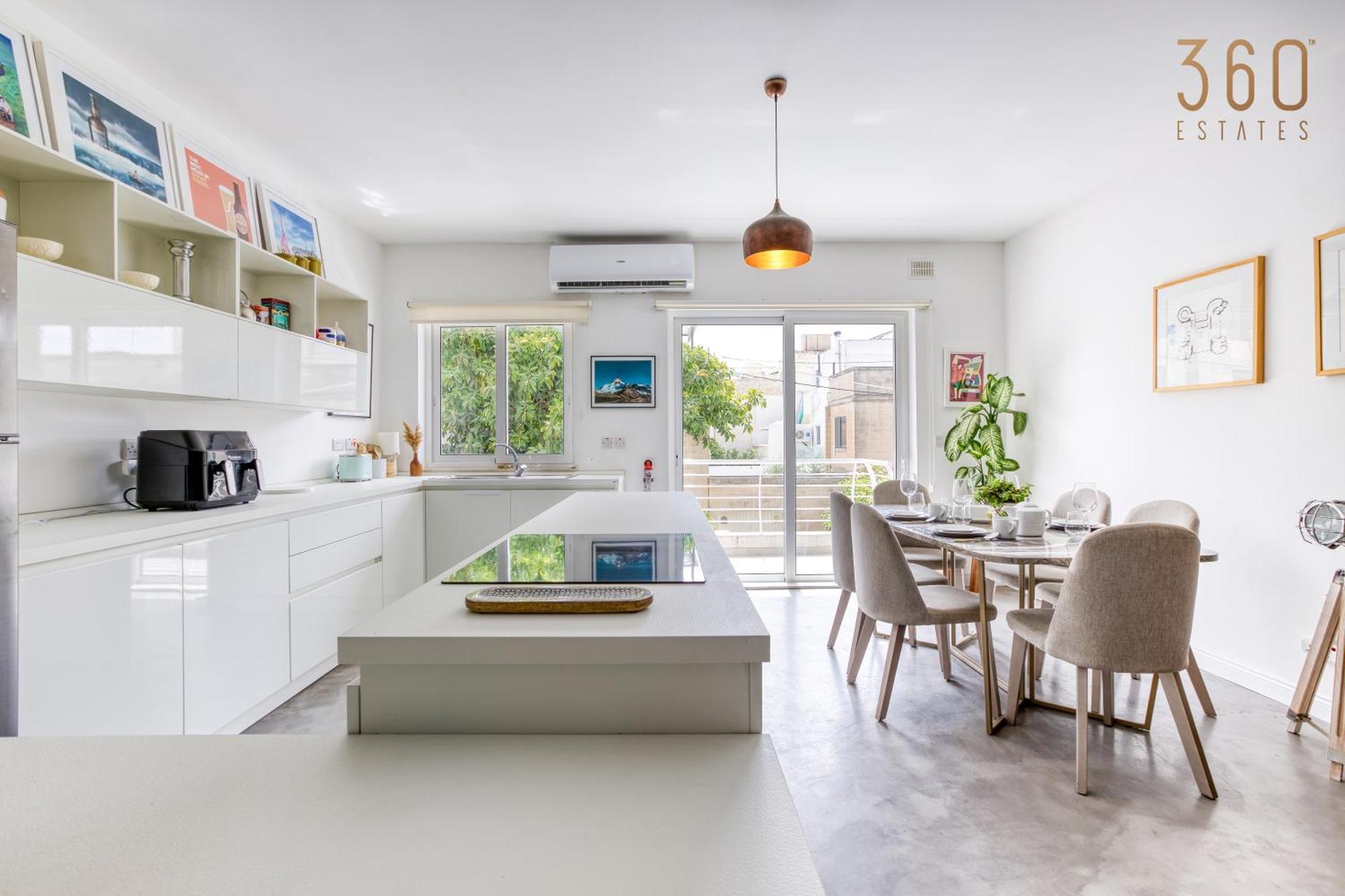 Designer 1br With Private Balcony In By 360 Estates Apartment