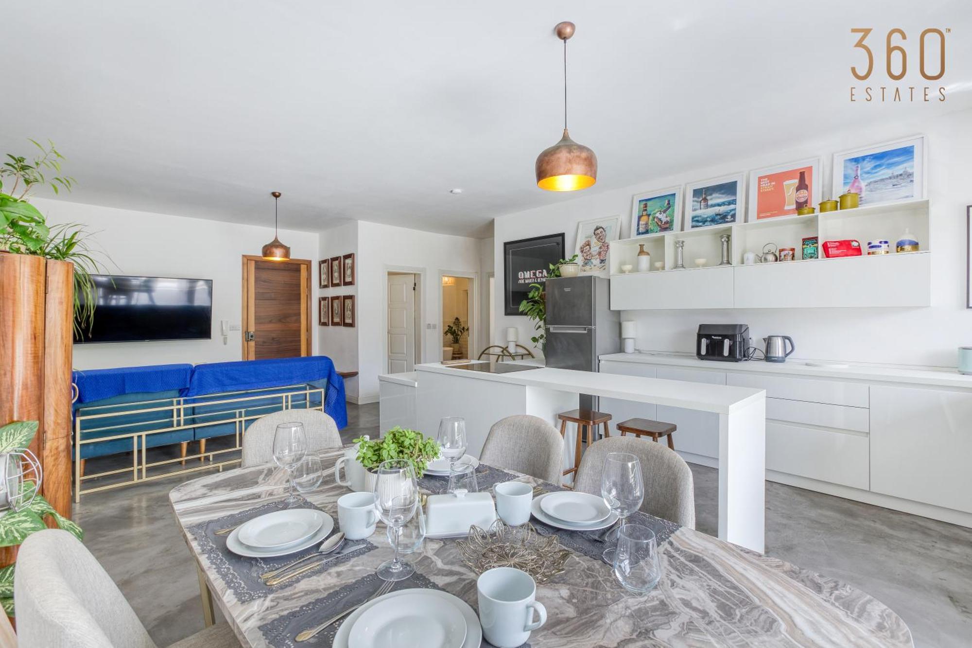 Designer 1br With Private Balcony In By 360 Estates Apartment *